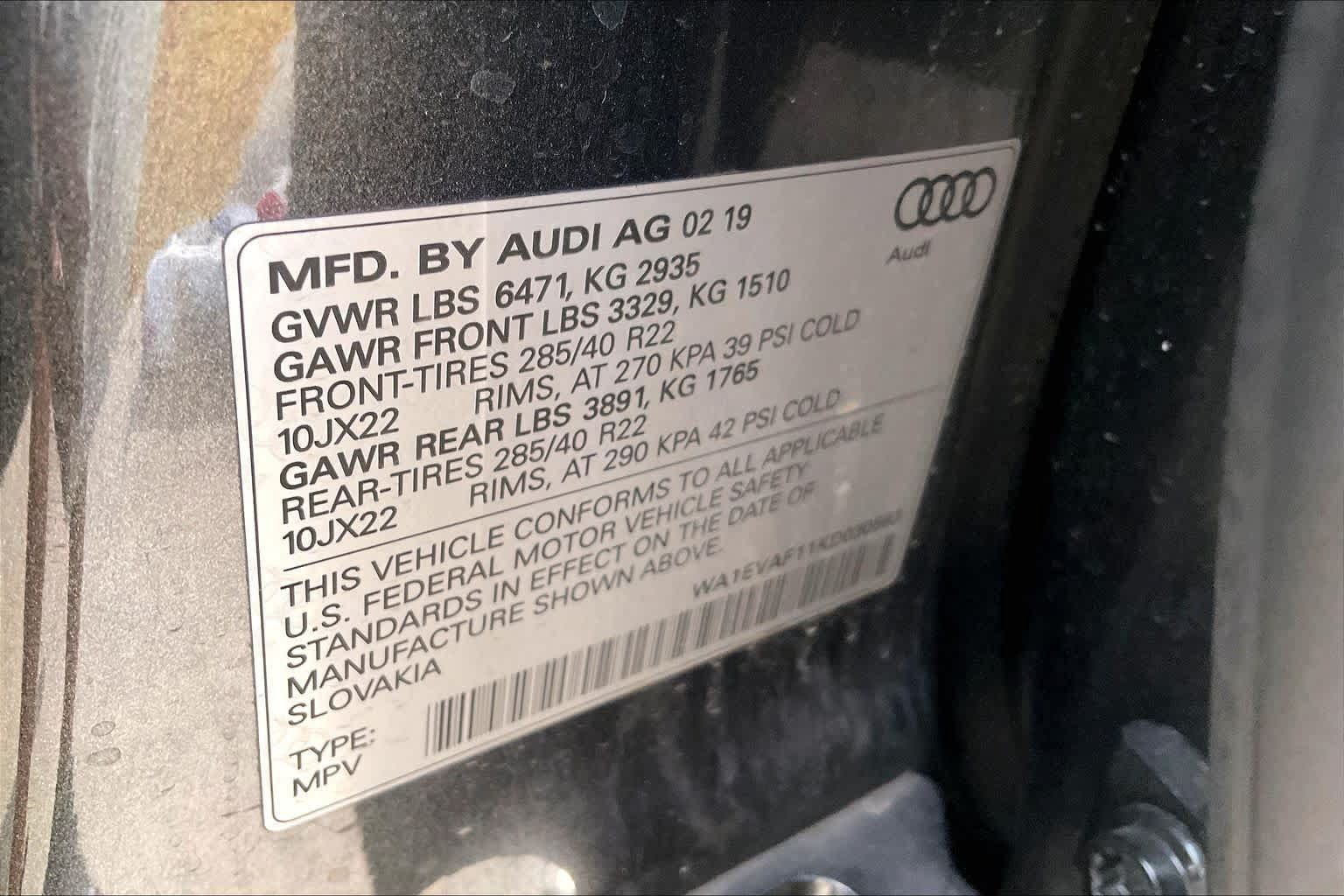 Used 2019 Audi Q8 Premium Plus w/ Premium Plus AWD/4WD image 33