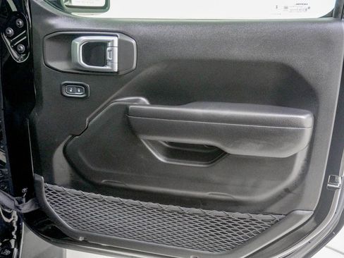 Used 2023 Jeep Gladiator Sport image 30