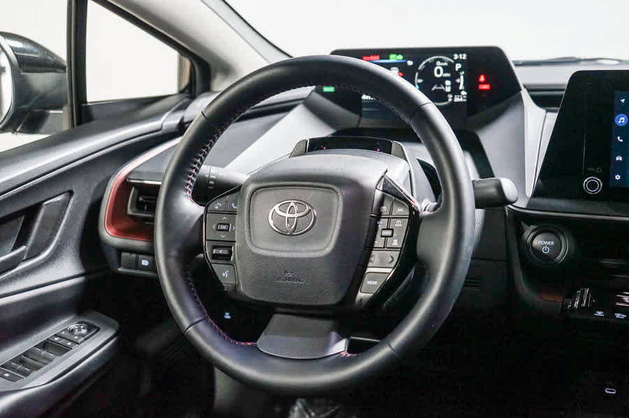 Used 2026 Toyota Prius Plug-In Hybrid FWD image 15
