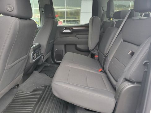 New 2026 GMC Sierra 1500 Elevation image 23