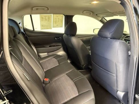 Used 2021 Nissan Leaf SV image 46