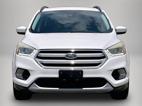 Used 2018 Ford Escape SEL w/ Ford Safe & Smart Package FWD image 3