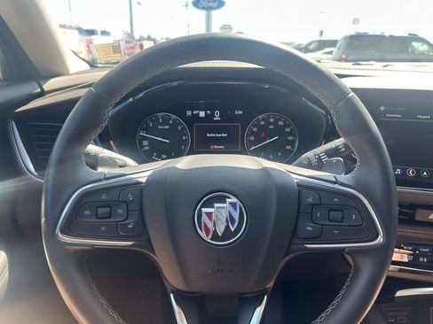 Used 2023 Buick Envision Avenir AWD/4WD image 31