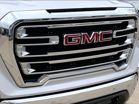 Used 2020 GMC Sierra 1500 SLT w/ SLT Premium Plus Package image 29