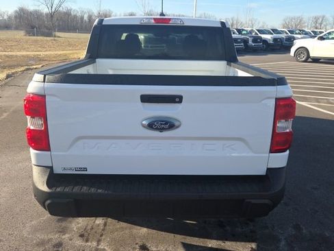 Used 2022 Ford Maverick XL image 9