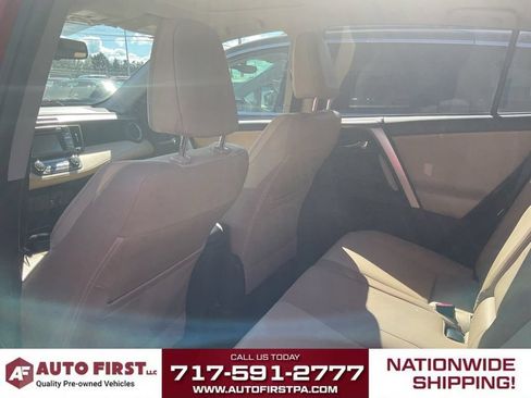 Used 2014 Toyota RAV4 Limited AWD/4WD image 9