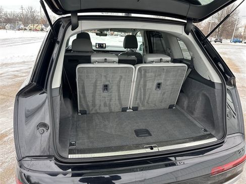 Used 2017 Audi Q7 3.0T Prestige w/ Prestige Package image 13