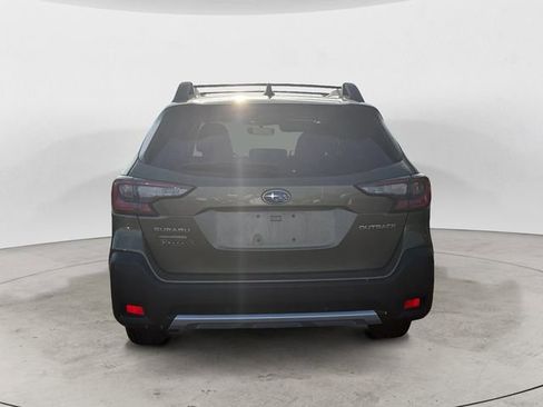 Used 2025 Subaru Outback Limited image 4