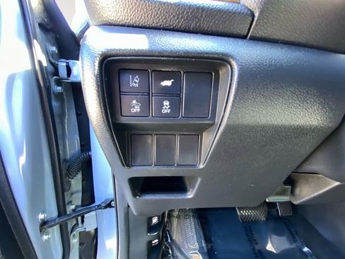 Used 2020 Honda CR-V Touring image 18
