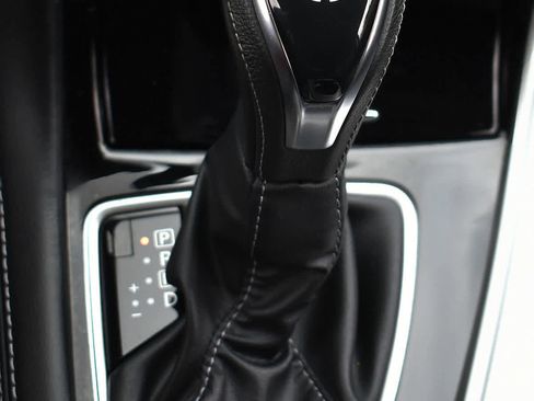 Used 2023 INFINITI Q50 Luxe AWD/4WD image 22