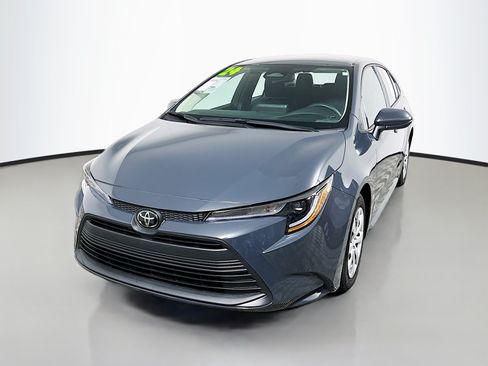 Used 2024 Toyota Corolla LE FWD image 10