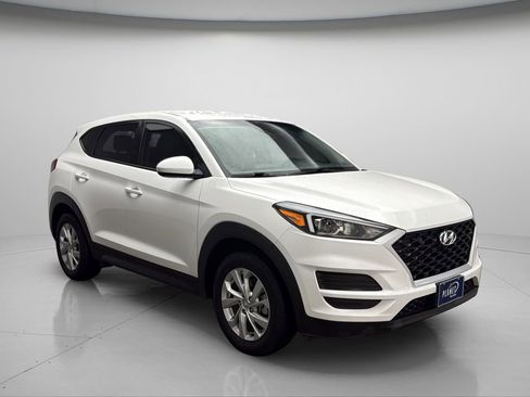 Used 2021 Hyundai Tucson SE FWD image 1