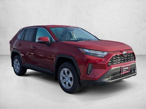 New 2025 Toyota RAV4 LE image 7