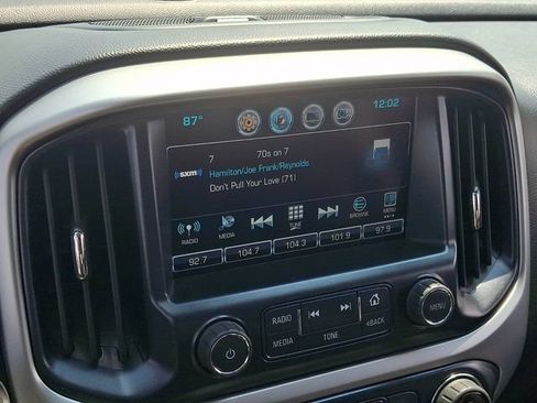 Certified 2018 Chevrolet Colorado LT w/ Luxury Package, Chrome AWD/4WD image 17
