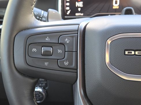 Used 2025 GMC Sierra 1500 Denali Ultimate image 31
