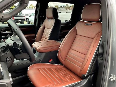 New 2026 GMC Sierra 1500 Denali Ultimate image 8