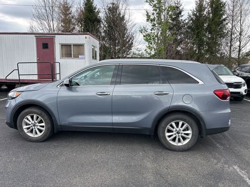 Used 2020 Kia Sorento LX w/ LX I4 Convenience Package AWD/4WD image 4