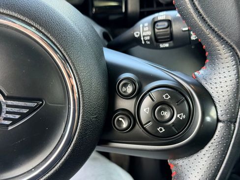 Used 2019 MINI Cooper S image 28