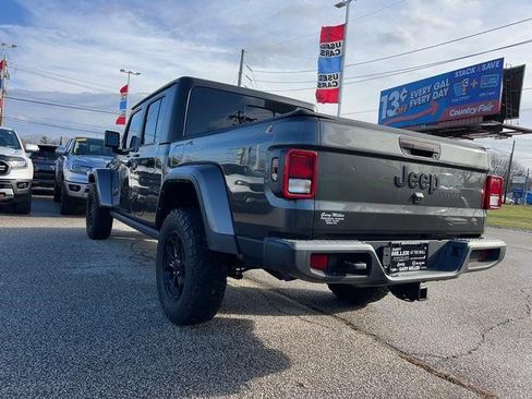 Used 2021 Jeep Gladiator Willys image 5