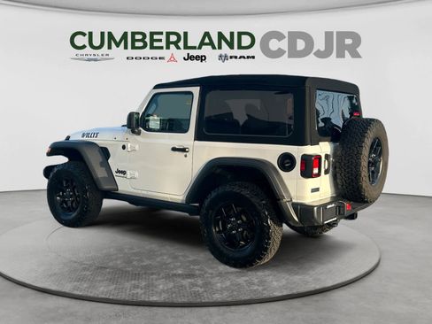 Used 2024 Jeep Wrangler Sport AWD/4WD image 4