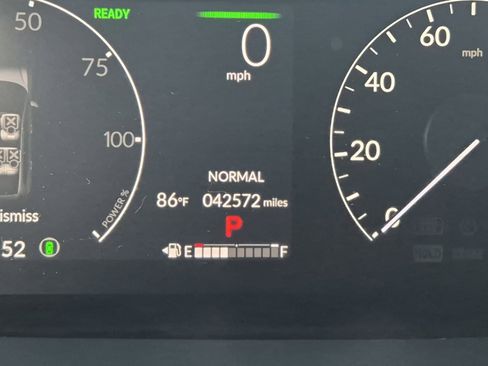 Used 2023 Honda CR-V Sport image 2