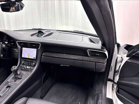 Used 2019 Porsche 911 Speedster RWD image 26