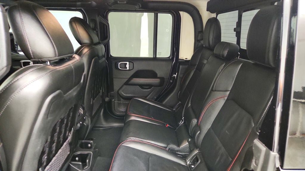 Used 2022 Jeep Gladiator Rubicon w/ LED Lighting Group AWD/4WD image 21