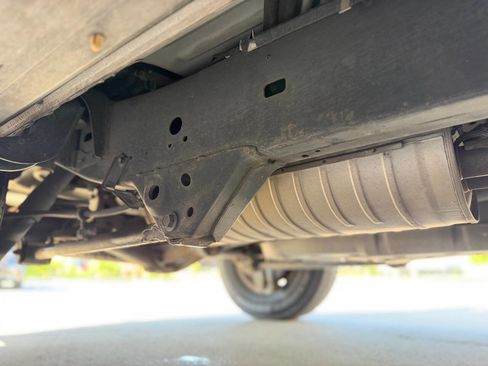 Used 2002 Toyota Sequoia SR5 RWD image 28