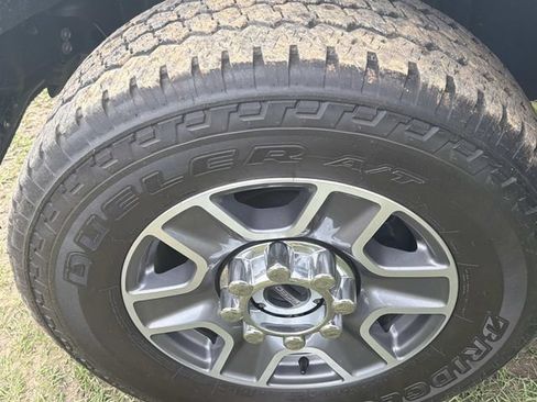 Certified 2024 Ford F250 Lariat AWD/4WD image 28