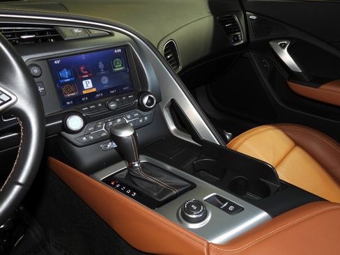 Used 2014 Chevrolet Corvette Stingray Coupe w/ 2LT Preferred Equipment Group image 27