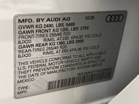 Used 2025 Audi Q5 2.0T Premium Plus w/ Premium Plus Package AWD/4WD image 23