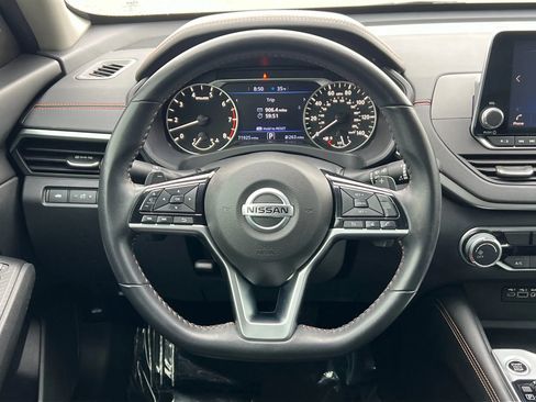 Used 2021 Nissan Altima 2.5 SR image 25