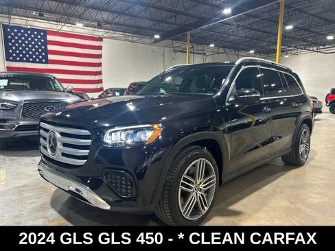 Used 2024 Mercedes-Benz GLS 450 4MATIC image 2