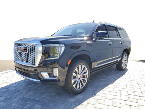 Used 2022 GMC Yukon Denali image 3