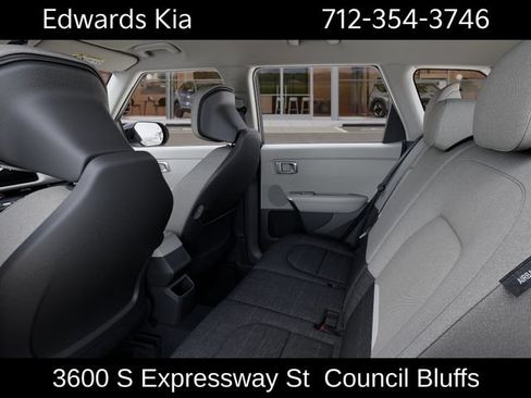 New 2027 Kia Seltos S FWD image 20