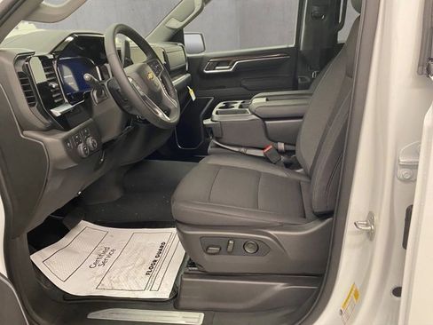 New 2026 Chevrolet Silverado 1500 LT image 13