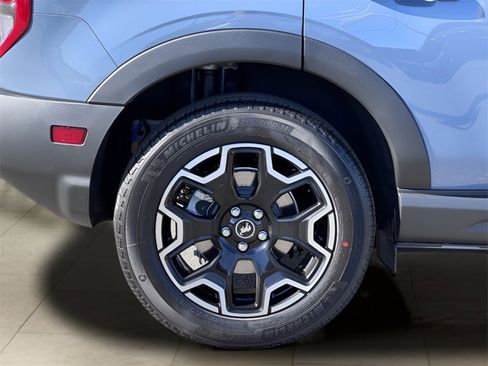 New 2025 Ford Bronco Sport Outer Banks w/ Outer Banks Tech Package+ image 44