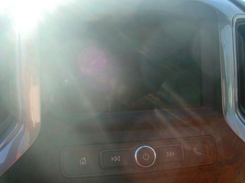 Used 2022 GMC Sierra 2500 Pro w/ Convenience Package image 11