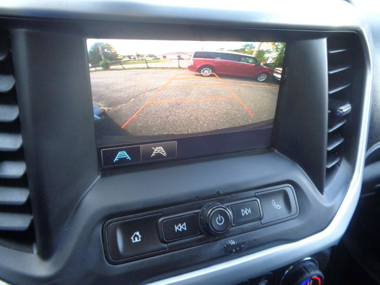 Used 2018 GMC Acadia SLE FWD image 39