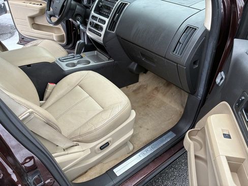 Used 2010 Ford Edge Limited image 15
