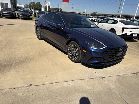 Used 2022 Hyundai Sonata Limited image 7