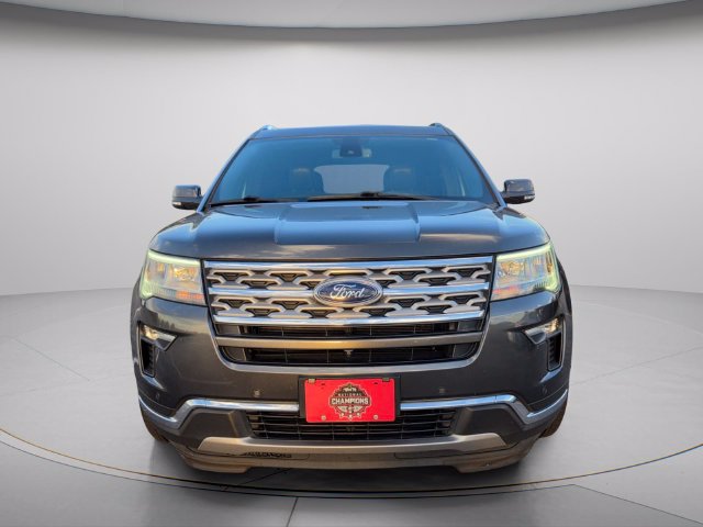 Used 2018 Ford Explorer Limited w/ Equipment Group 301A FWD image 4