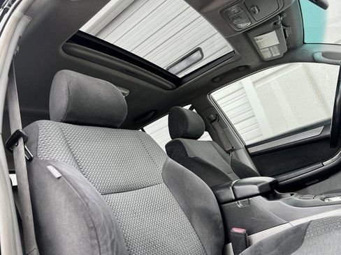 Used 2005 Toyota 4Runner Sport image 13