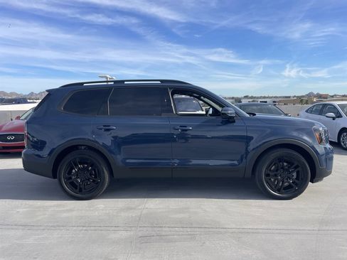 Used 2025 Kia Telluride SX X-Line image 3