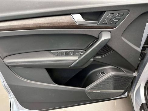 Certified 2023 Audi Q5 2.0T Premium Plus w/ Premium Plus Package AWD/4WD image 17
