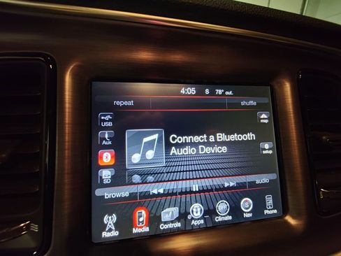 Used 2015 Dodge Challenger R/T Plus image 35