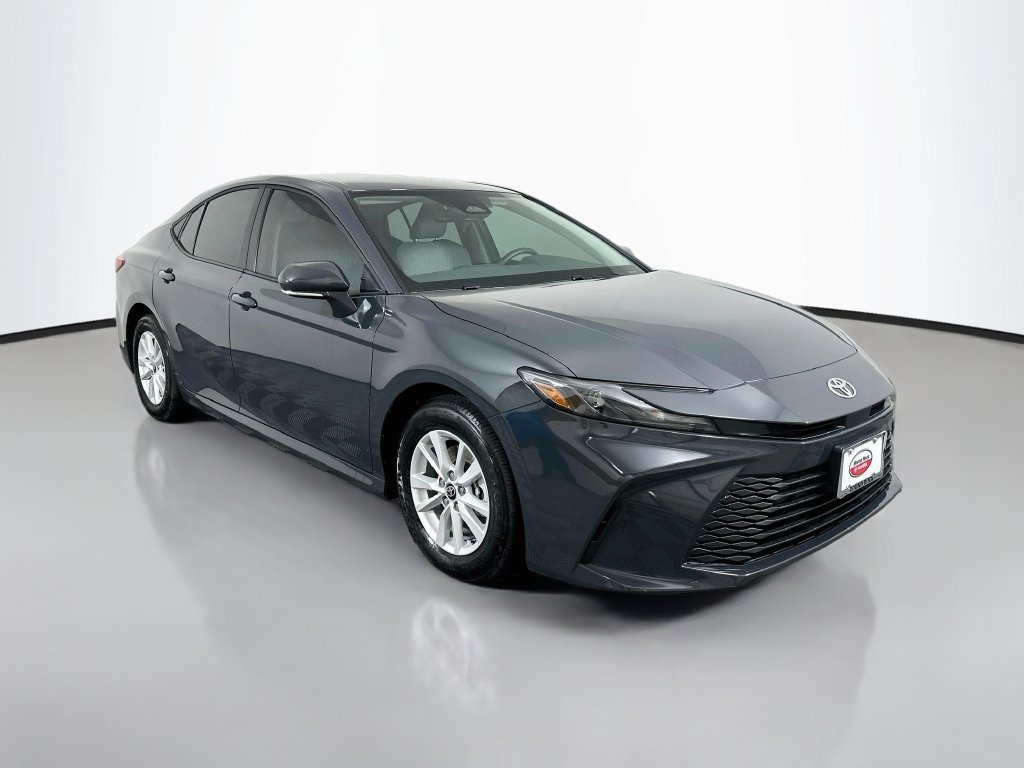 Used 2026 Toyota Camry LE w/ Convenience Package FWD image 3