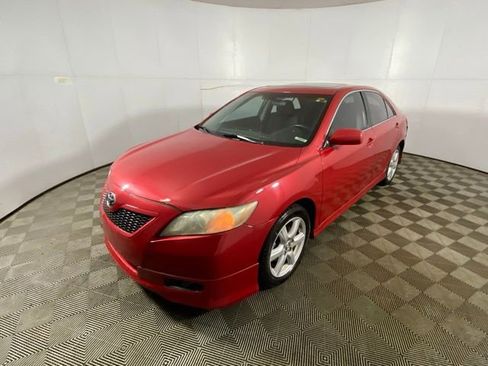 Used 2009 Toyota Camry SE image 1