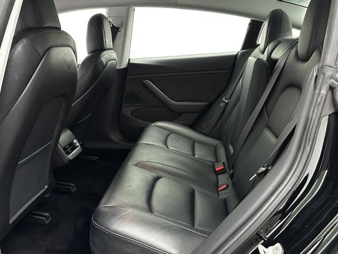 Used 2019 Tesla Model 3 Standard Range Plus image 22