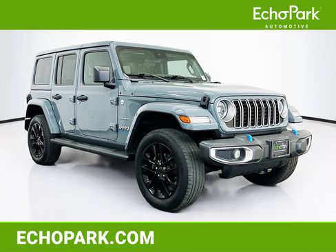 Used 2024 Jeep Wrangler Unlimited Sahara w/ Dual Top Group AWD/4WD image 1